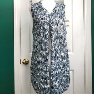 Chico’s long open sweater vest size 1 /medium blue/white